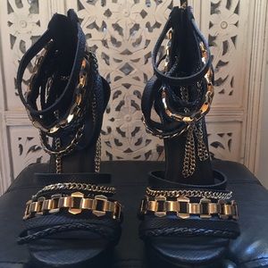 Platform shoes (15)